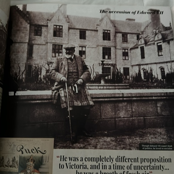 The Windsors. Future Magazine issue 1. - Picture 2 of 6